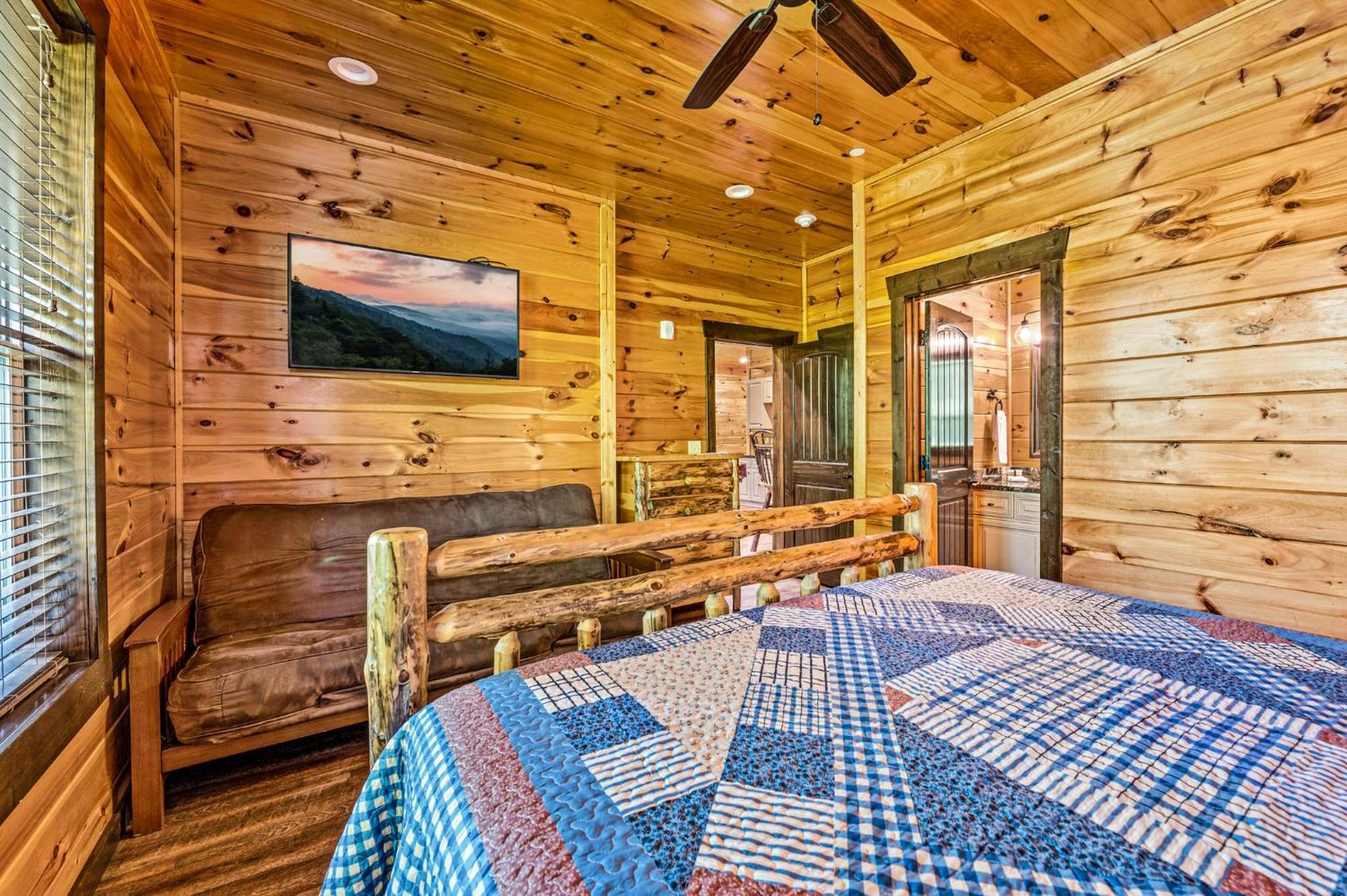 The Mighty Crabapple Manor By Stony Brook Cabins Gatlinburg Bagian luar foto