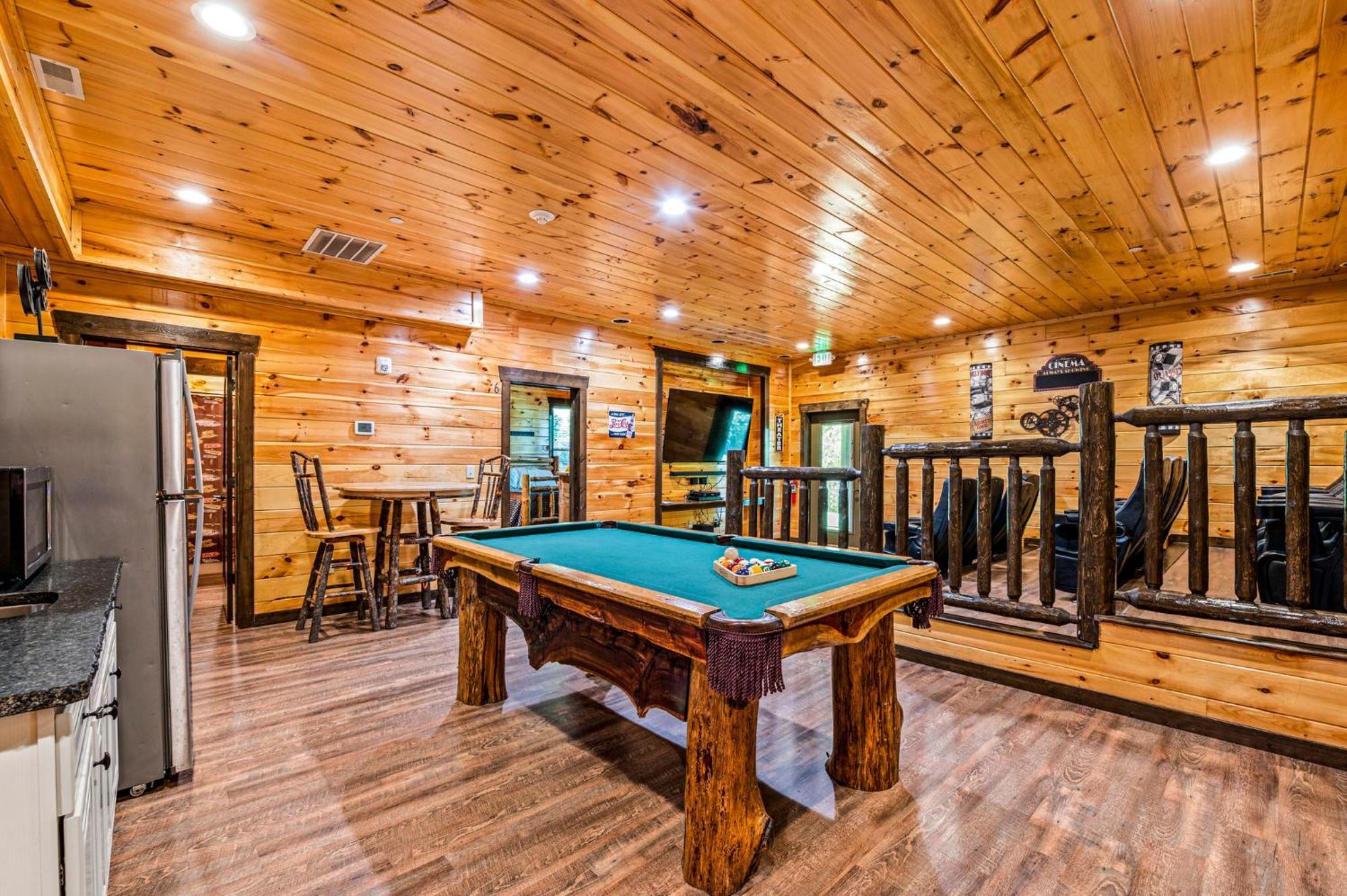 The Mighty Crabapple Manor By Stony Brook Cabins Gatlinburg Bagian luar foto